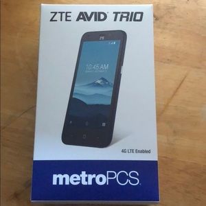ZTE AVID TRIO METROPCS